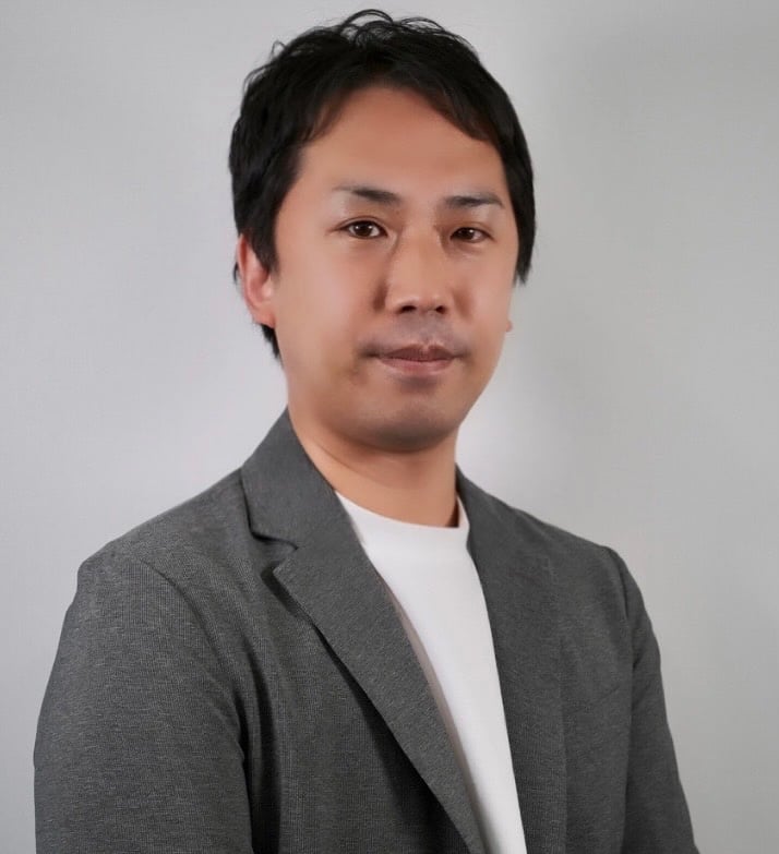 profile_カコムス株式会社_水越 崇文_1